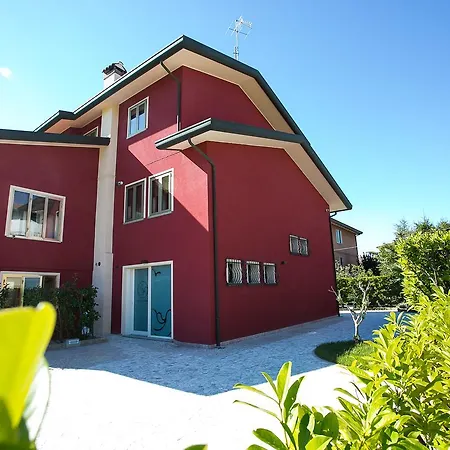 Dolce Laguna 4*
