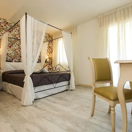 Dolce Laguna Pensión 4*