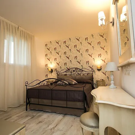 Dolce Laguna Guest house Tessera