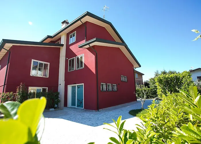 Dolce Laguna 4*